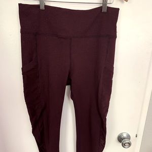 Deep plum Fabletics leggings